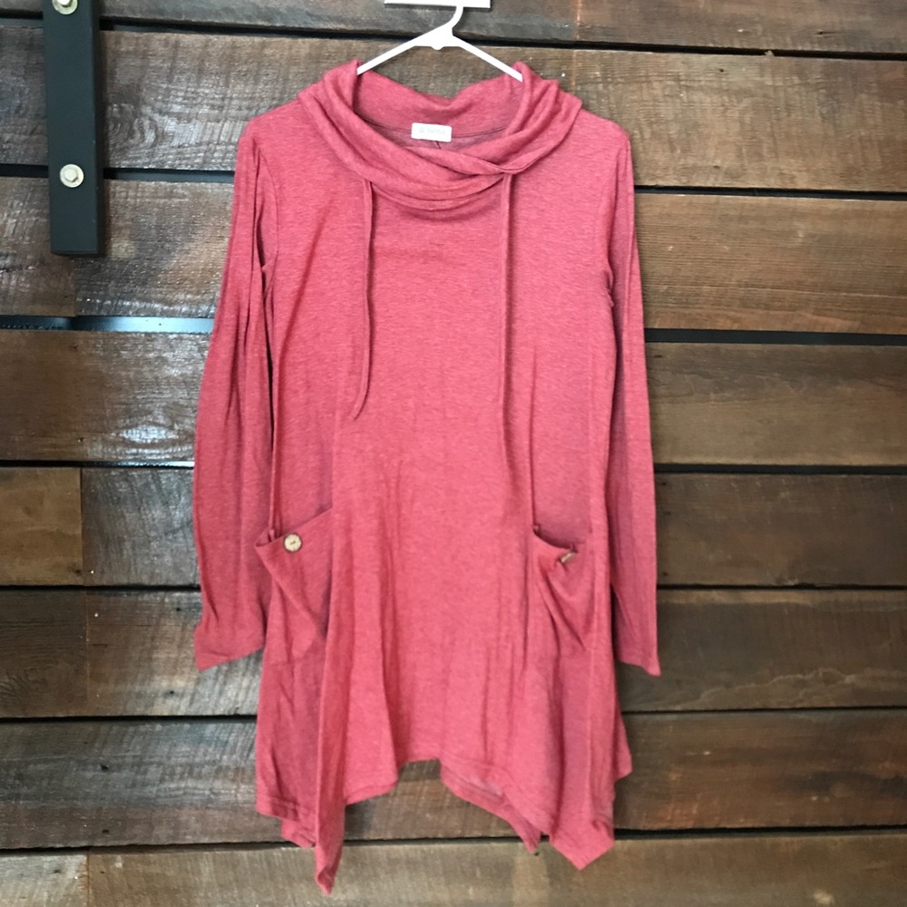 Soft coral cotton blend tunic with pockets